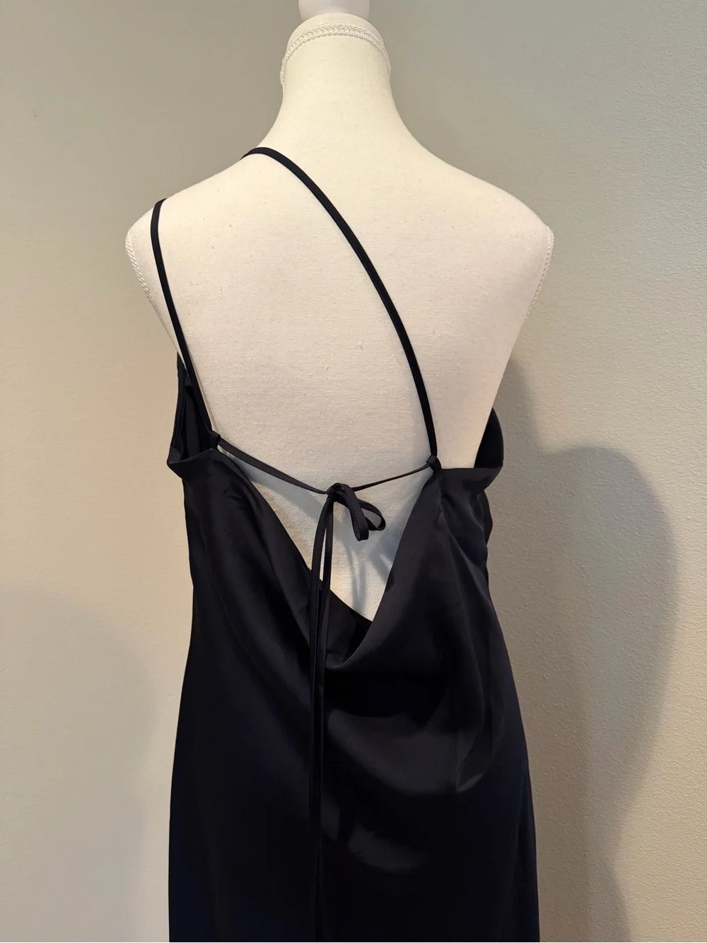 One-Shoulder Strap Navy Draped Satin Dress - Picture 3 of 5